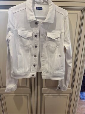 TractrBLU White Women's Denim Jacket